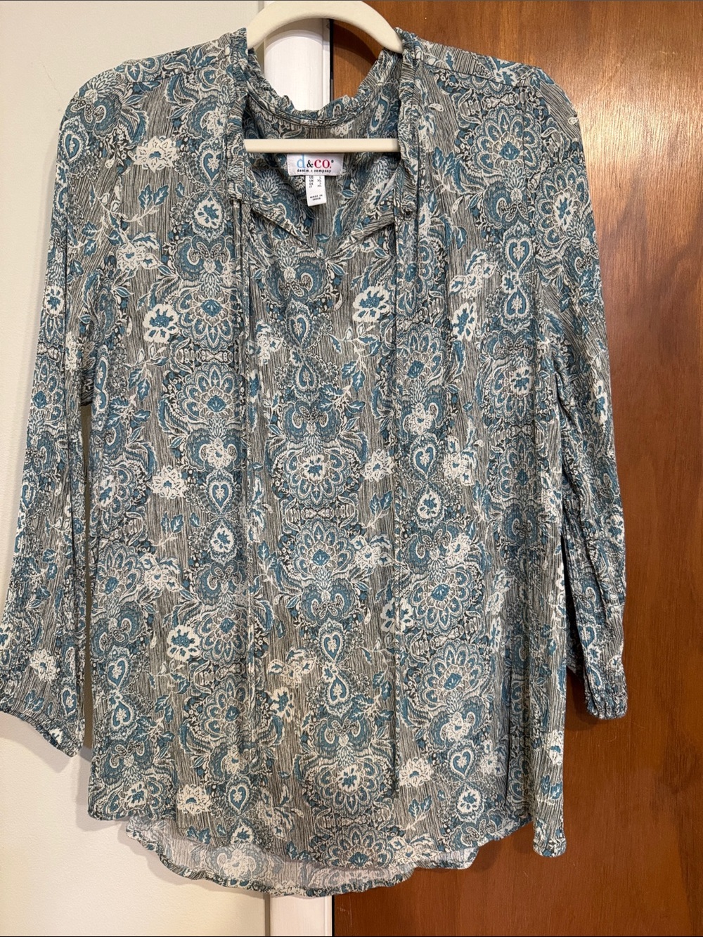 Denim and Co Blue Floral Tie-Neck Women's Blouse